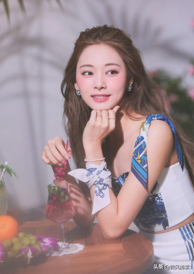 2022年全球十大最美面孔,杨幂排名第八,迪丽热巴排名第五