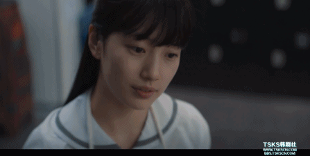 人畜无害的清纯美女,正在悄悄变“坏”?这就叫做真正的蛇竭美人