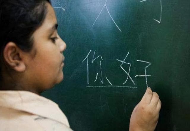 2012年，20岁印度女孩嫁给一中国农民，8年后妹妹嫁给丈夫堂弟