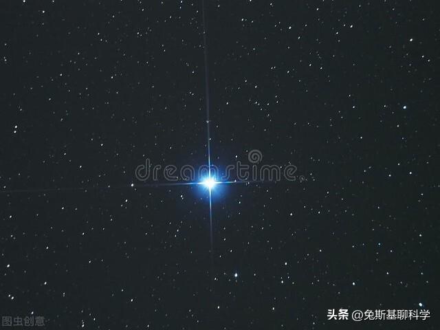 为什么天狼星比织女星更亮?天狼星和织女星互换位置会发生什么?