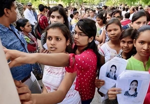 2012年，20岁印度女孩嫁给一中国农民，8年后妹妹嫁给丈夫堂弟