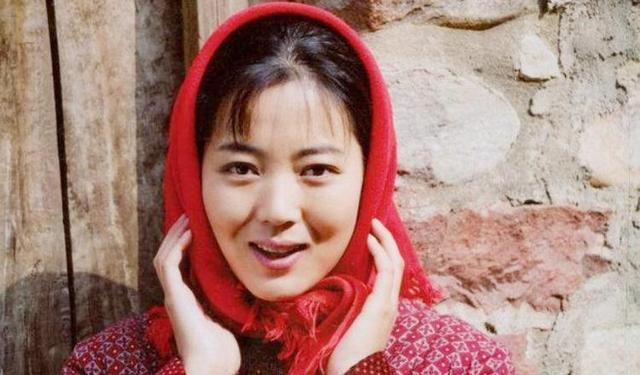 王茜华“千里追夫”:女人也不能被动地等待爱