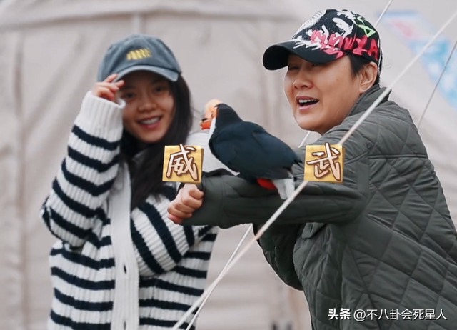 6大娱乐圈全员素颜名场面,卸了妆的女星比美,才是真的刺激