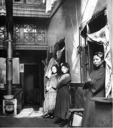 民国苏州娼妓屡禁不止，解放后才灭绝，妓女在“生产教养院”重生