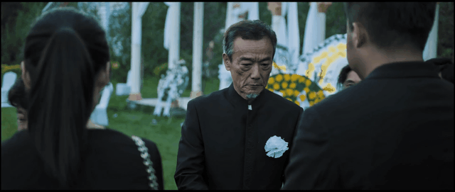 53岁扮少年,41岁装清纯少女,2022最烂10部电影,一部比一部辣眼