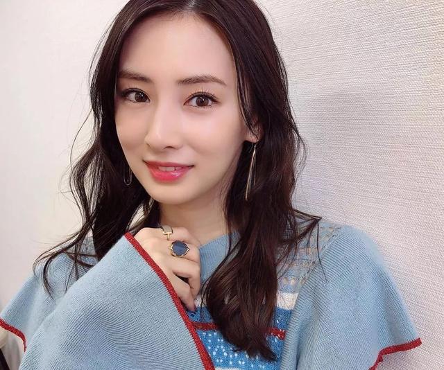 日本7大公认美女,身材颜值气质俱佳,一个比一个好看