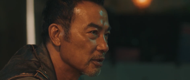 53岁扮少年,41岁装清纯少女,2022最烂10部电影,一部比一部辣眼