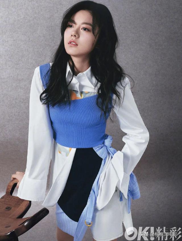 00后小花赵今麦《GQ》黑白风格写真大片，变身摇滚酷女孩