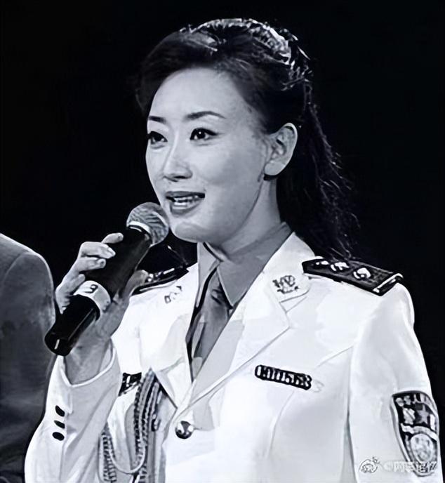 女警花与郑少东，陈绍基，朱影等高官有染，情夫全是警界大佬。