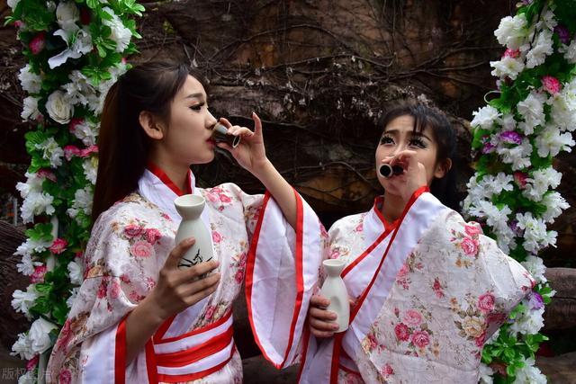 悲情的大汉皇后吕雉，是如何从良家女子变成阴狠毒辣的权术家