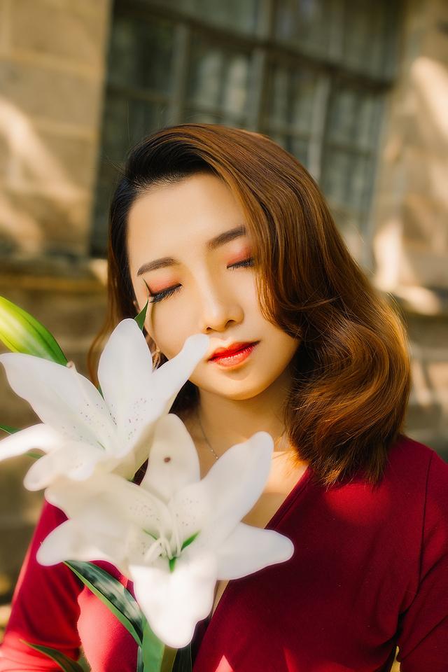 一组高清美女写真:身材性感妖娆,颜值动人