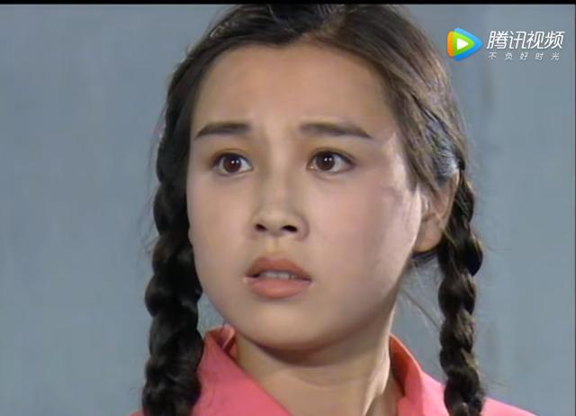 《女人不是月亮》,逃婚出来的扣儿,命里就有贵人相助