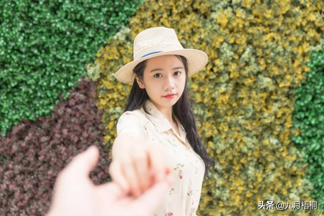 女人不狠地位不稳，无论和谁在一起狠一点，才能让男人离不开