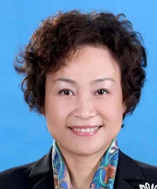 凉山美女局长：发财要有献身精神，与40多人有染，丈夫气得自尽