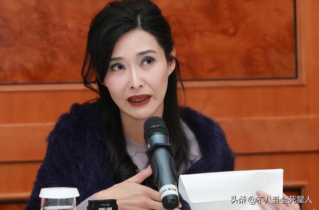 8位女星“一脱成名”,美艳背后,有人终身未婚,还有人跳楼自杀