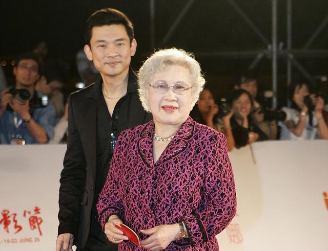 中国第一美女，99岁高龄依然有人追，看一看她是谁？