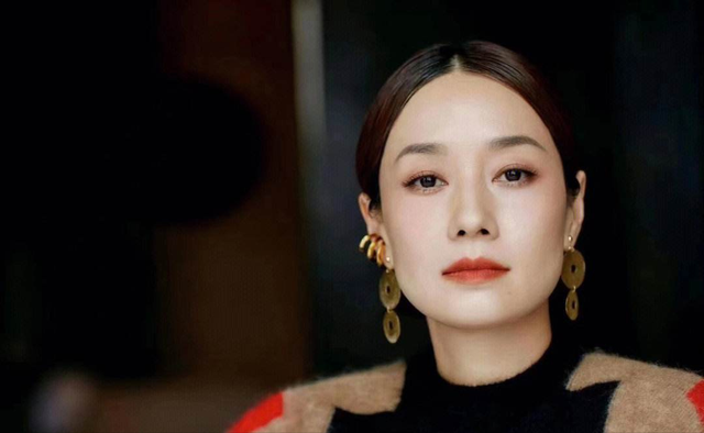 姚笛出轨又出轨，深夜与男友亲吻孕期被抛弃的她还有人心疼吗？