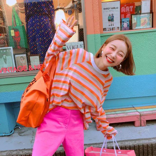 大胸也能穿出甜美小性感！让这位韩国时尚博主vivamoon带你领略夏日大胸妹的可爱小清新！