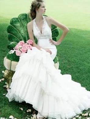 每个女孩都有一个婚纱梦,而我是个婚纱控