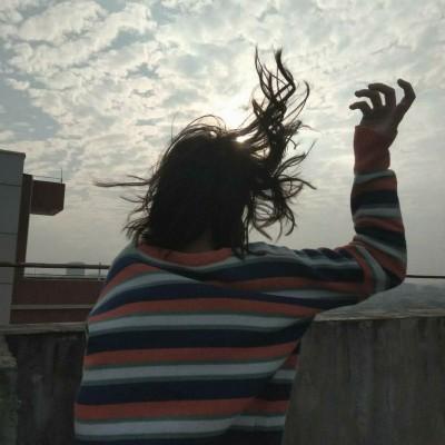 女霸气冷酷无情微信头像