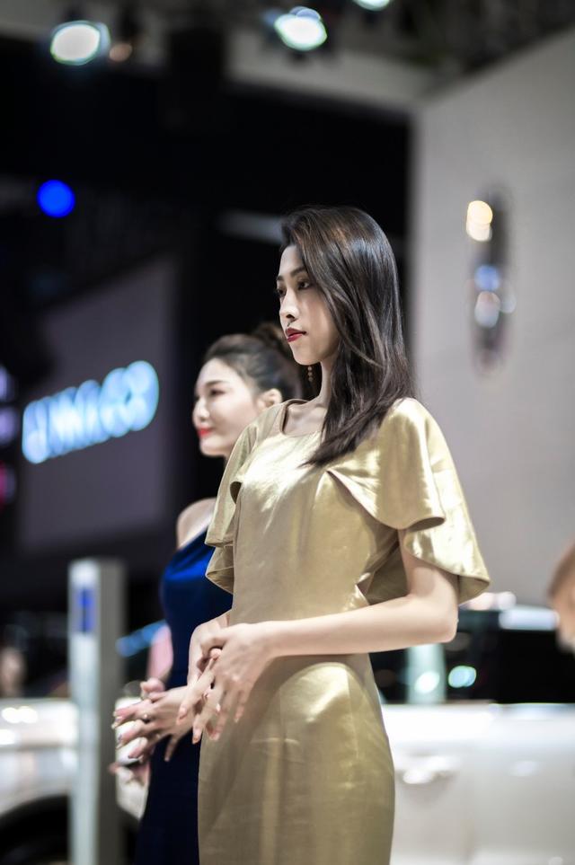 2019年昆明车展随拍的美女模特们（大量照片，有空我会持续更新）
