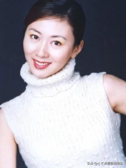 艺术不是脱了衣服就是艺术，“人体模特”汤加丽，一天被搜十万次