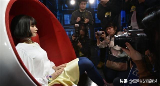 日本美女机器人啥功能都有,一上架就销售过万,身体结构太逼真!