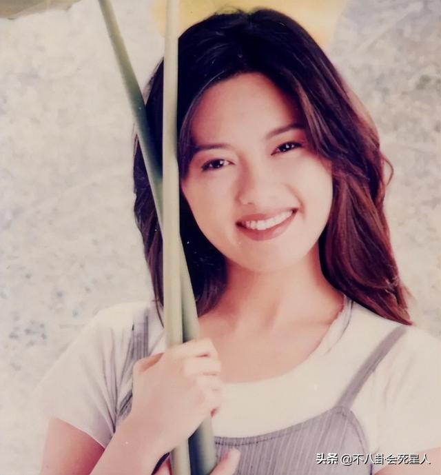 8位女星“一脱成名”,美艳背后,有人终身未婚,还有人跳楼自杀