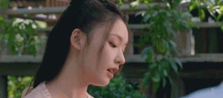 人畜无害的清纯美女,正在悄悄变“坏”?这就叫做真正的蛇竭美人