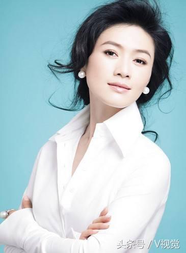 《女人不哭》中的女演员