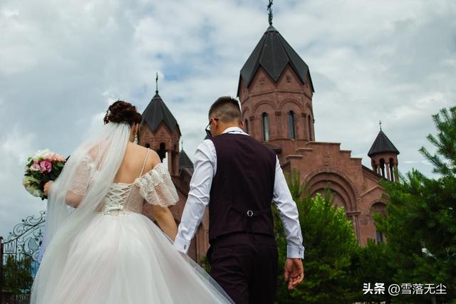 3个外遇高发期,女人会情不自禁背叛婚姻,男人要防患于未然