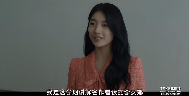 人畜无害的清纯美女,正在悄悄变“坏”?这就叫做真正的蛇竭美人