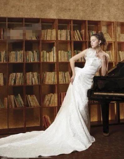 每个女孩都有一个婚纱梦,而我是个婚纱控