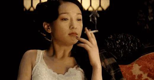 潇洒不羁如周公子,在8段感情里试错,总在错的时间遇到错的人