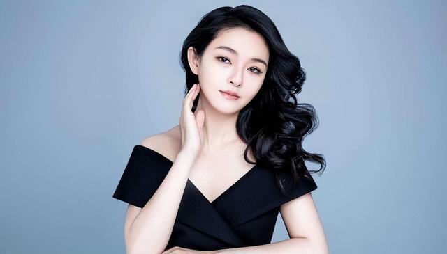 娱乐圈哪有真感情！这6对塑料姐妹花，为上位互踩，抢闺蜜老公