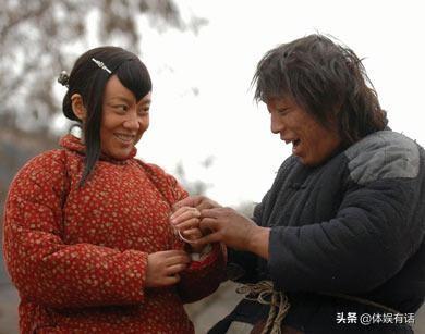 许晴的臀、舒淇的唇、李小冉的胸,这些中年女星性感起来能迷死人