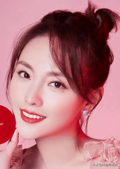 脸上这4处有痣的女人,是天生的“气质型美女”,点掉就太可惜了