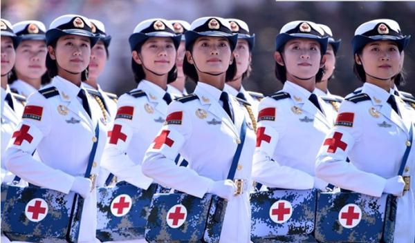 应征女青年看过来：女兵标准发型是啥样？