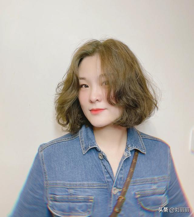 女士短发别乱剪,最火还是这三种,清爽自然真时尚