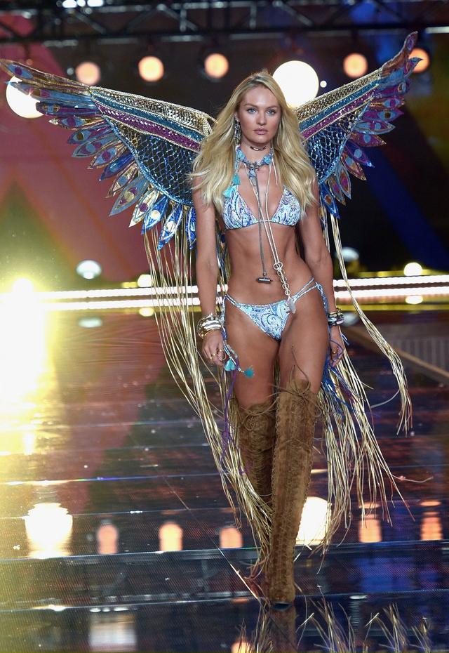 南非超模Candice Swanepoel（糖糖）在历届维密时装秀上的造型