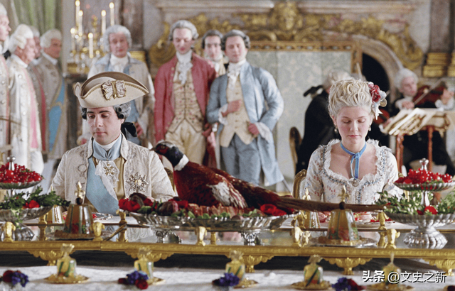 美女王后埃莉诺：大胆风流，两次被绑架，曾被英法两国国王占有