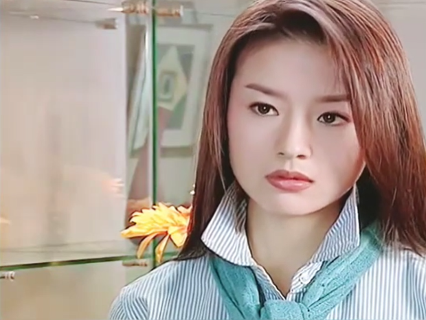 真正的时髦男女,活在30年前的国产剧里丨原创