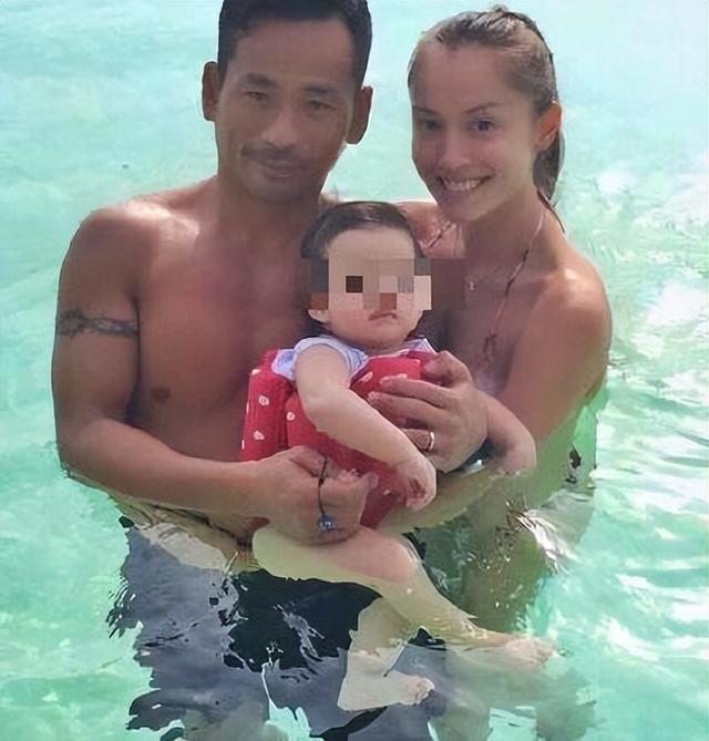 给富豪五年连生四娃,拿到5亿分手费后,37岁的刘碧丽怎么样了?