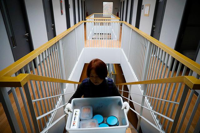 李在镕的监狱生活：每天跑步30分钟，7个月瘦身26斤，对自己够狠