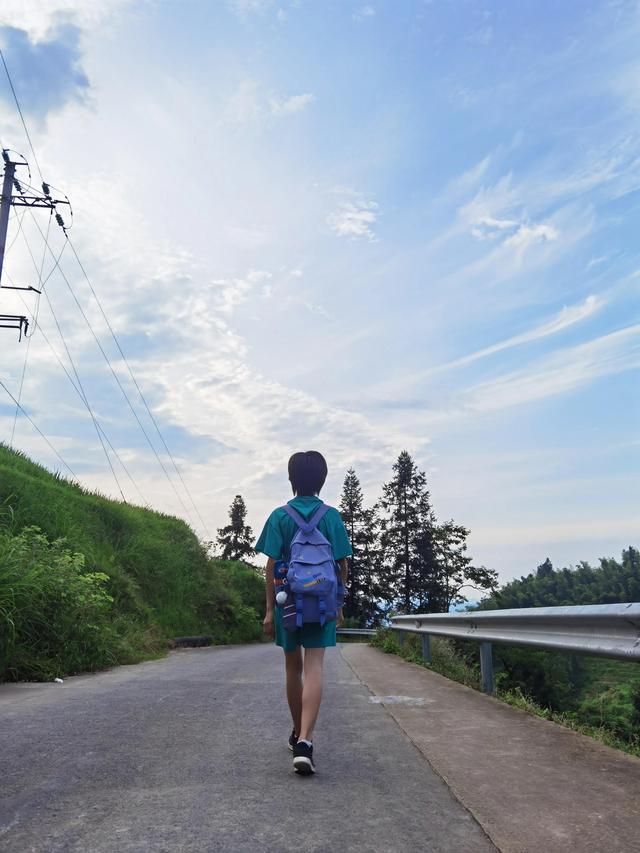 女孩子该教她做家务吗？