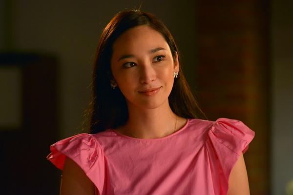 她是“九头身女神”,嫁入豪门之后5年生四胎,如今成50亿女富豪