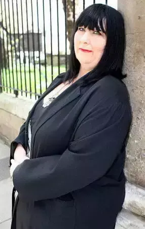 历史上那些拍出天价的不穿衣服的女性？究竟有什么样魅力？值钱