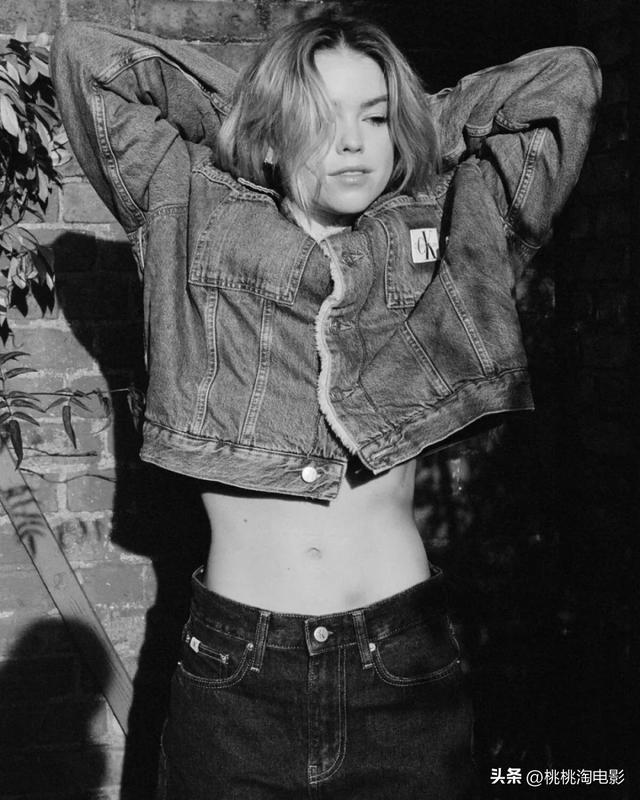 《龙之家族》“少女雷妮拉”米莉·阿尔柯克，23岁个性文艺女生