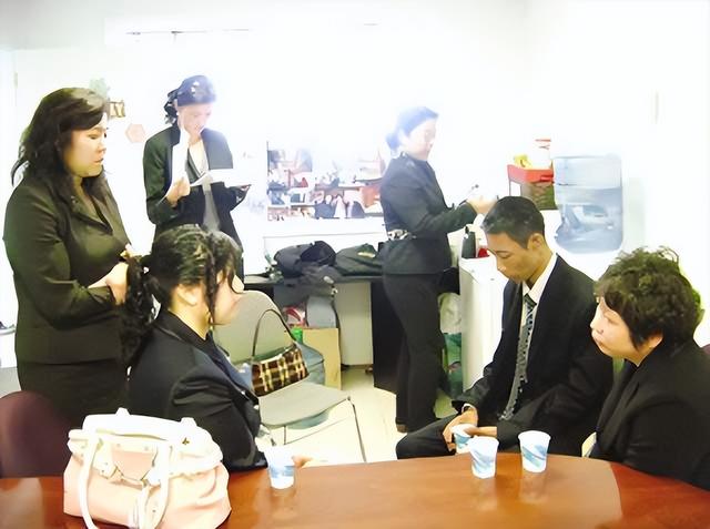 2010年，中国女留学生在美国街头遭侵犯致死，路人却纷纷冷漠旁观