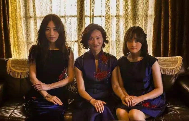 至今未嫁人的10位女港星，各有各的苦衷，最大的88岁，最小的42岁